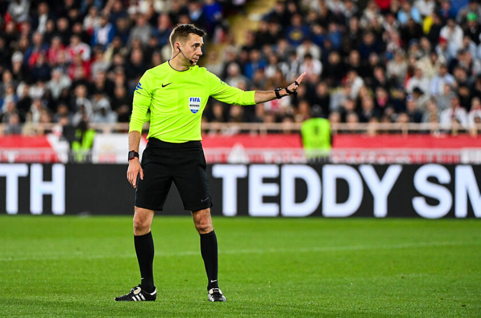 La passion de l’arbitrage à l’honneur avec Clément Turpin
