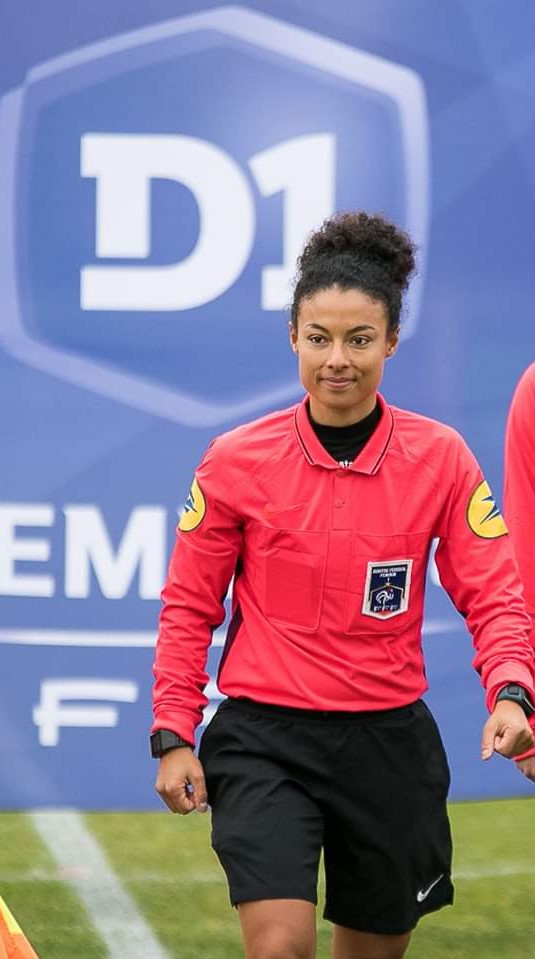 Arbitre et confiné